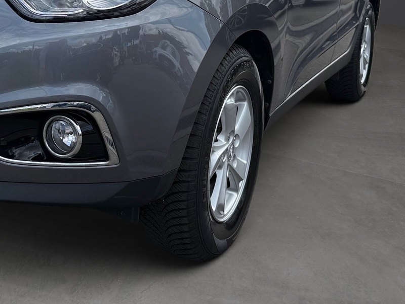 Hyundai iX35 1.6i Klimaaut. Tempomat PDC 4x Sitzheizung — photo 8