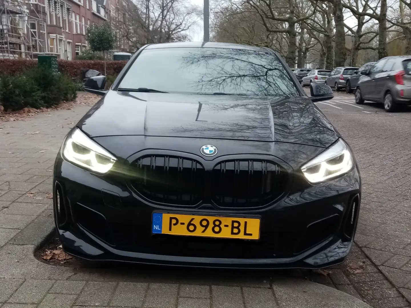 BMW 135 M 135i xDrive. High Exec 52000km camera headup Zwart - 2