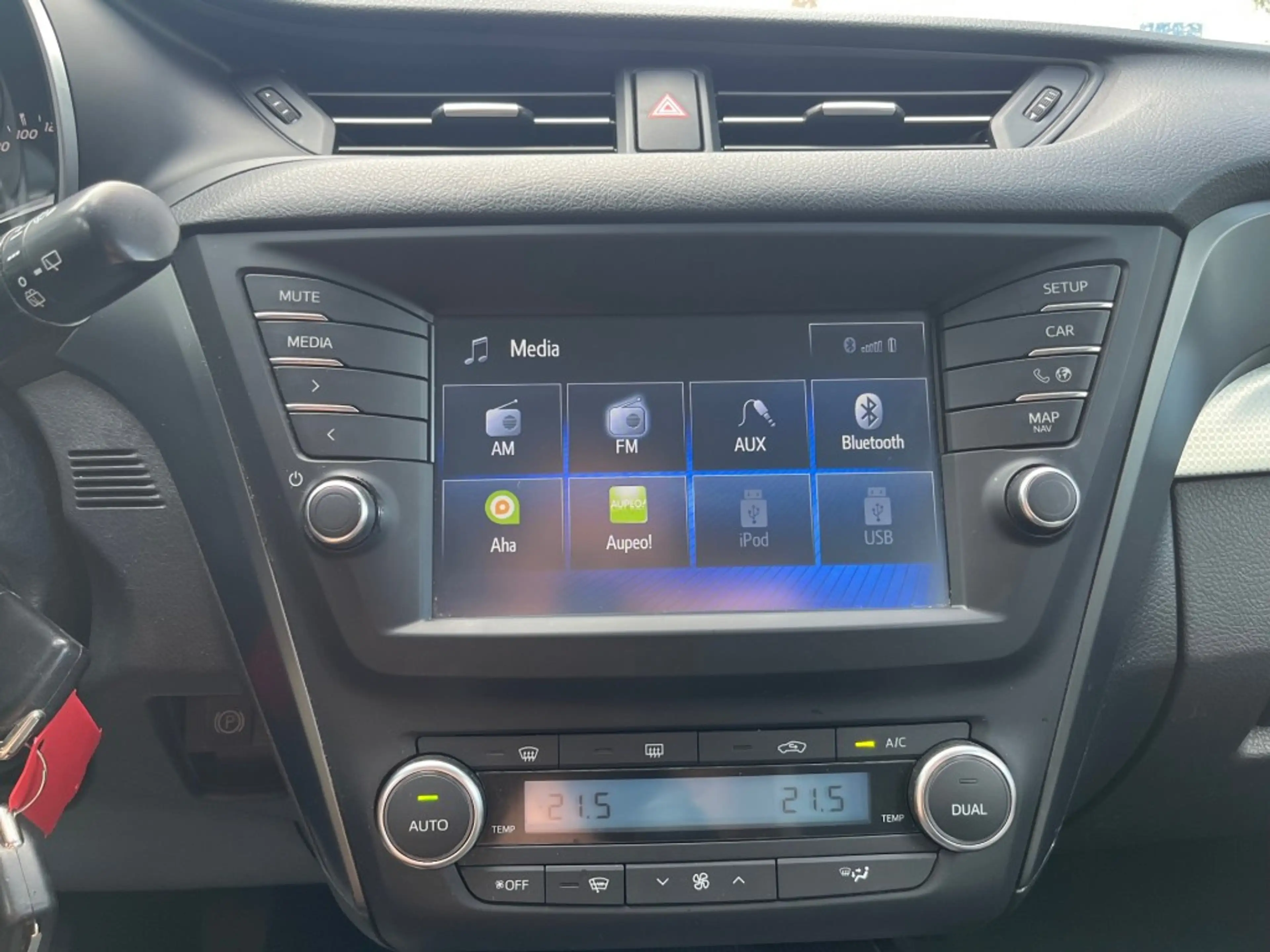 Toyota Avensis TOURING SPORTS 1.8 VVT-I 147PK EXECUTIVE — photo 12