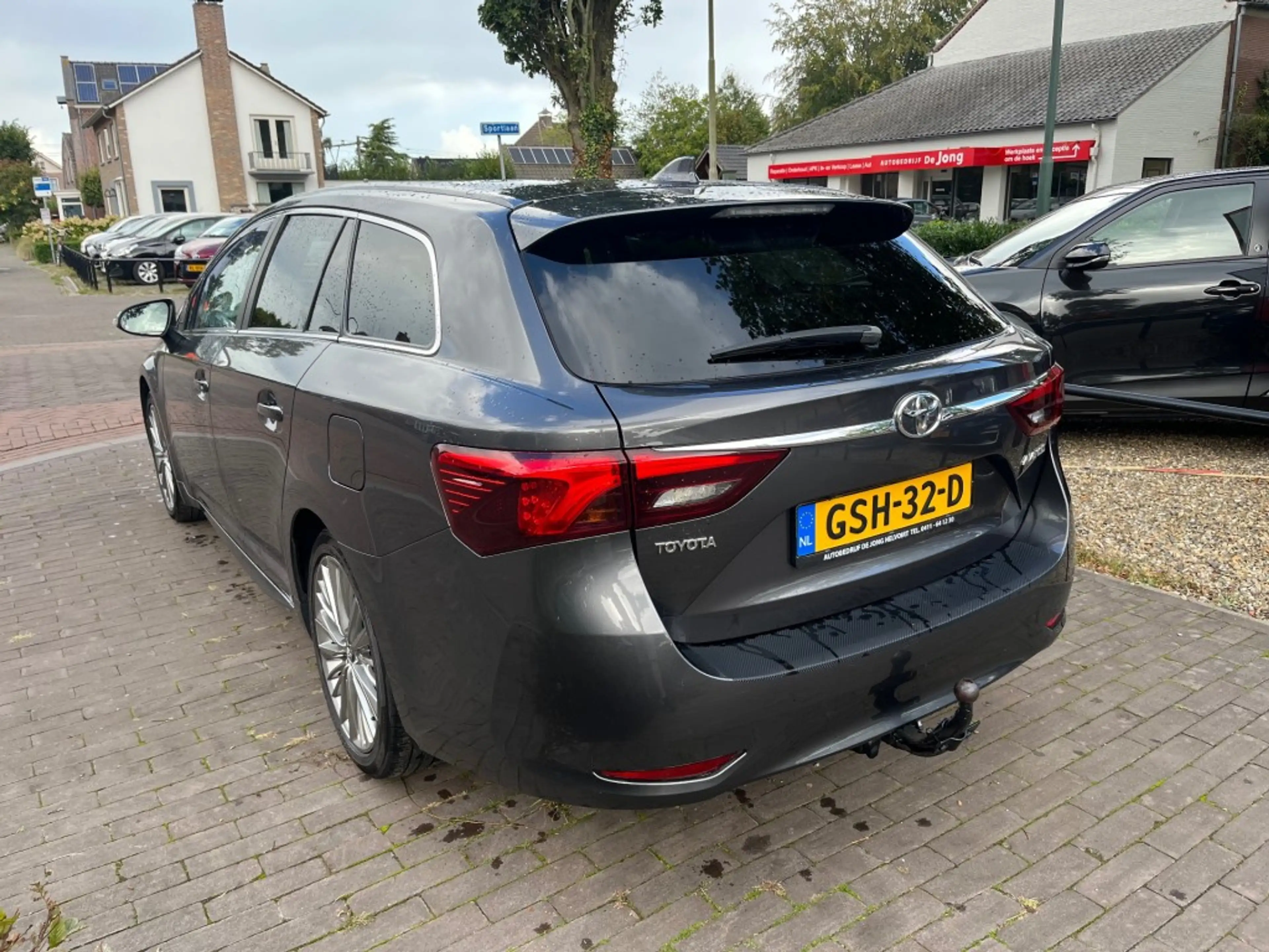 Toyota Avensis TOURING SPORTS 1.8 VVT-I 147PK EXECUTIVE — photo 4