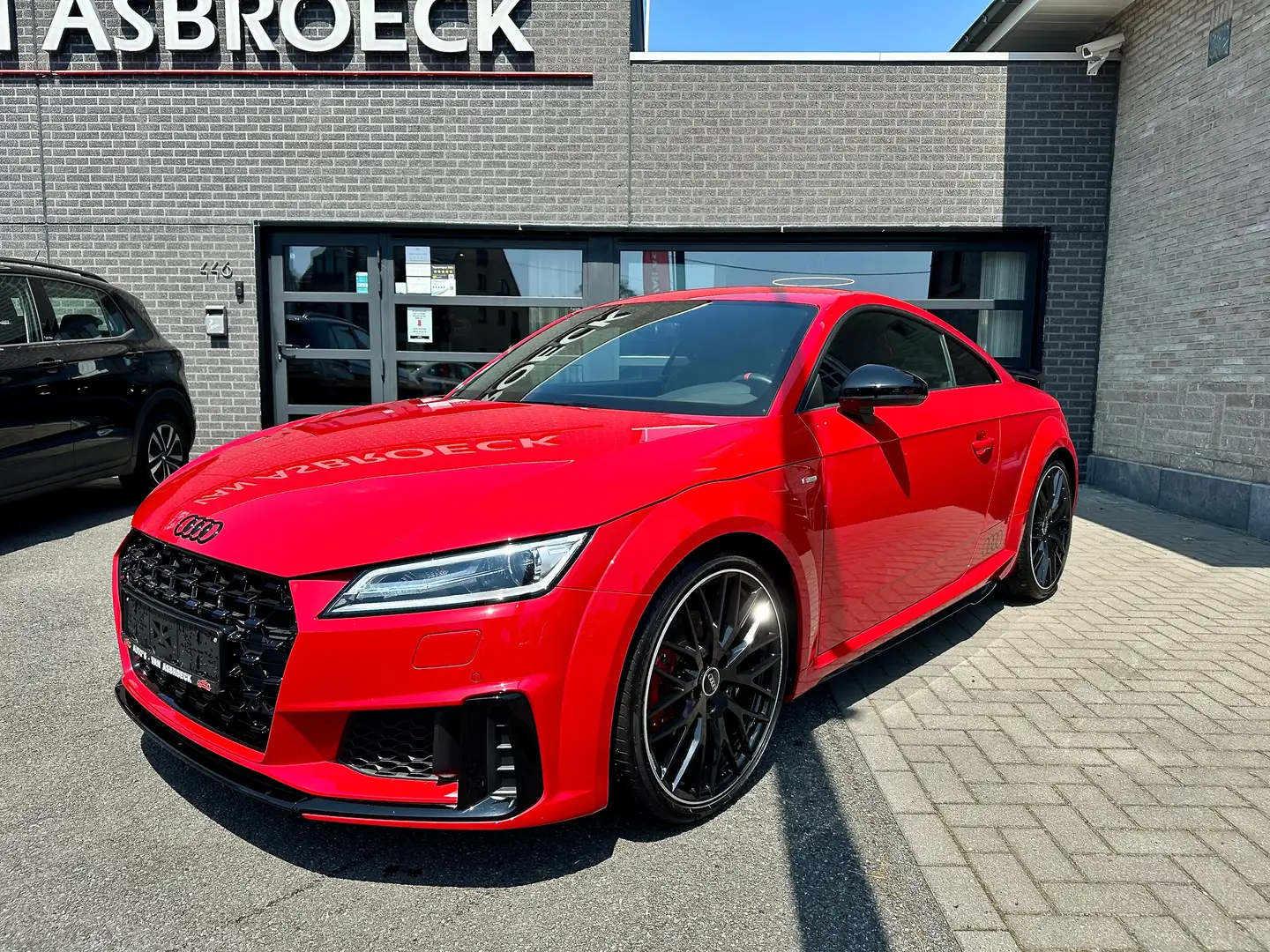 Audi TT Coupé 40 TFSI Competition+S tronic*B&O*GPS*LED* Rood - 1