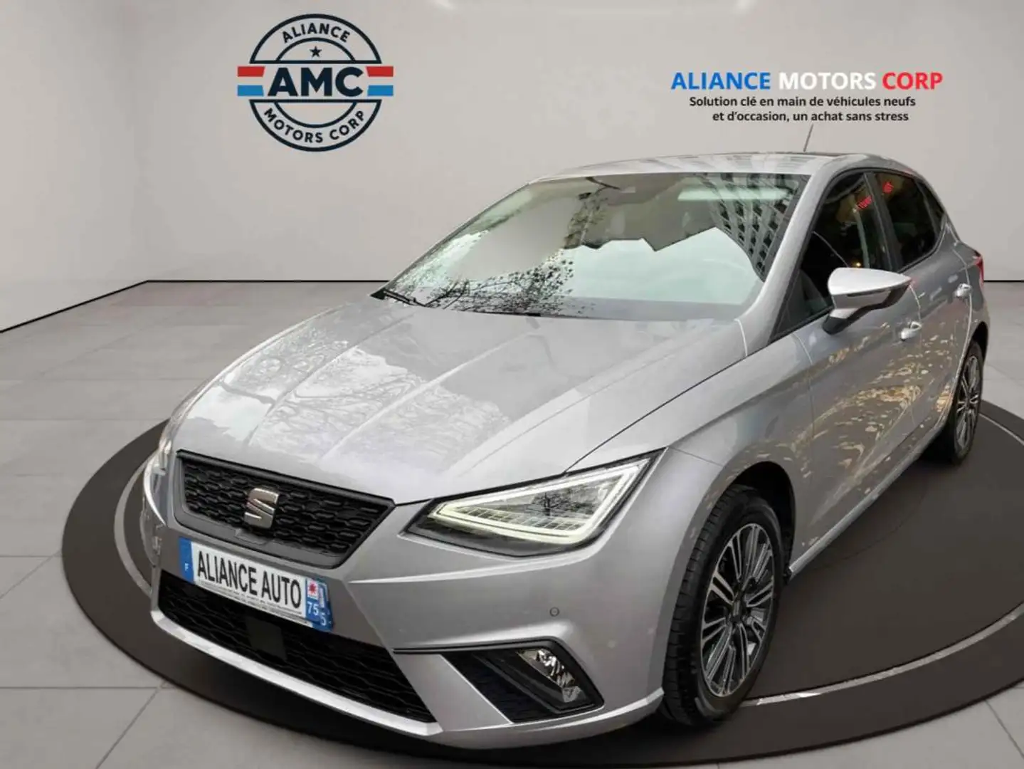 SEAT Ibiza - 07/2024 10.509 KMS COPA 1.0 TSI 115CH DSG Gris - 1