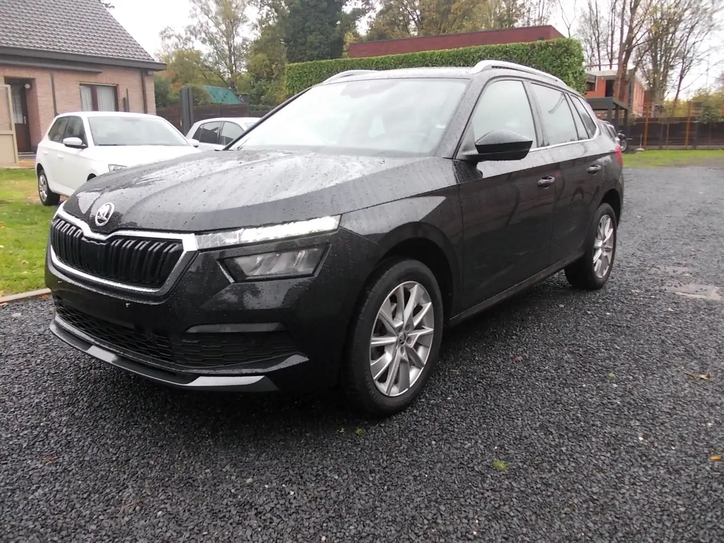 Skoda Kamiq Kamiq 1.0 TSI DSG Ambition NAVI-CAMERA-CARPLAY-DAB Noir - 1