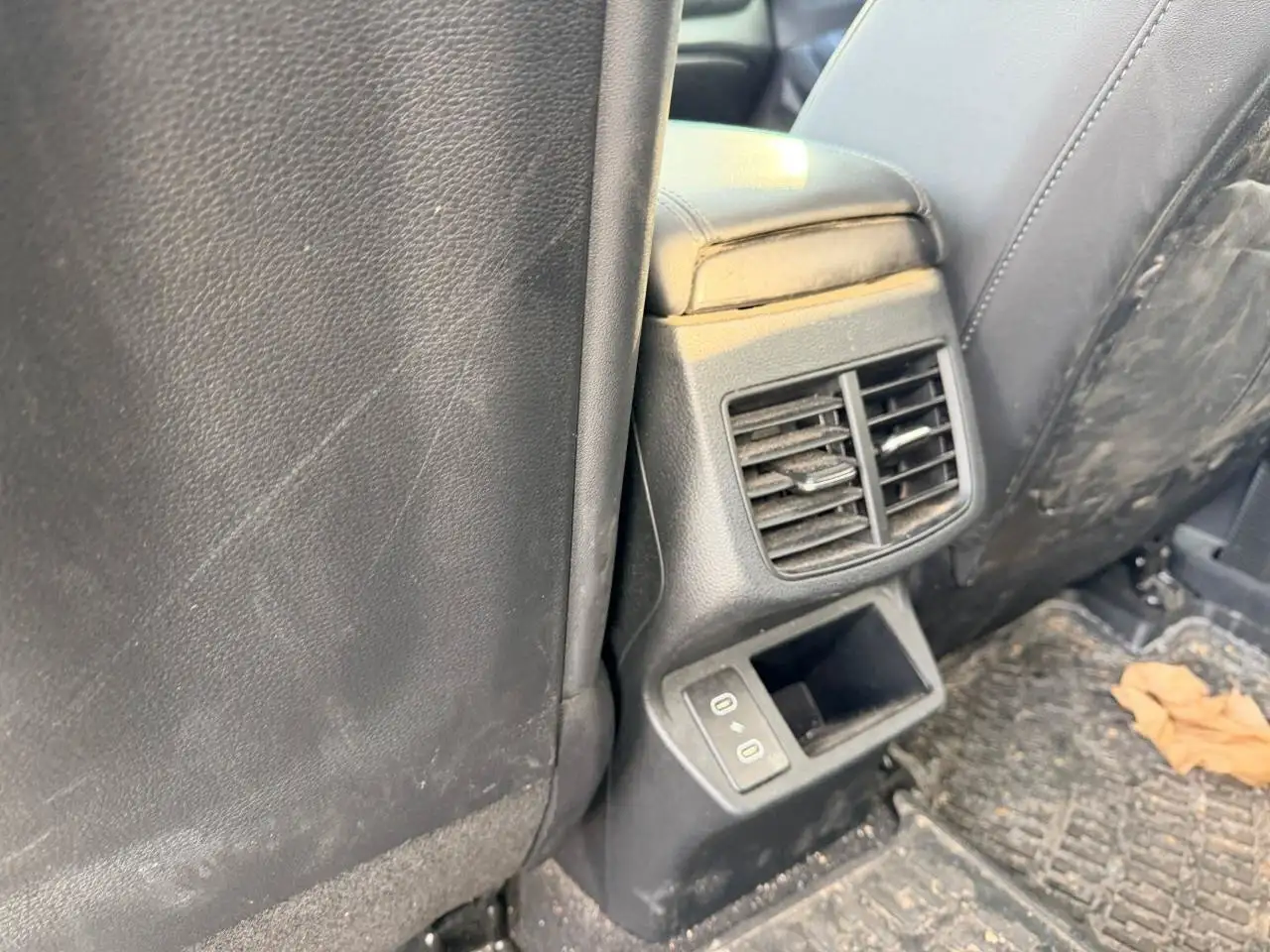 Kia Seltos снимка Kia Seltos