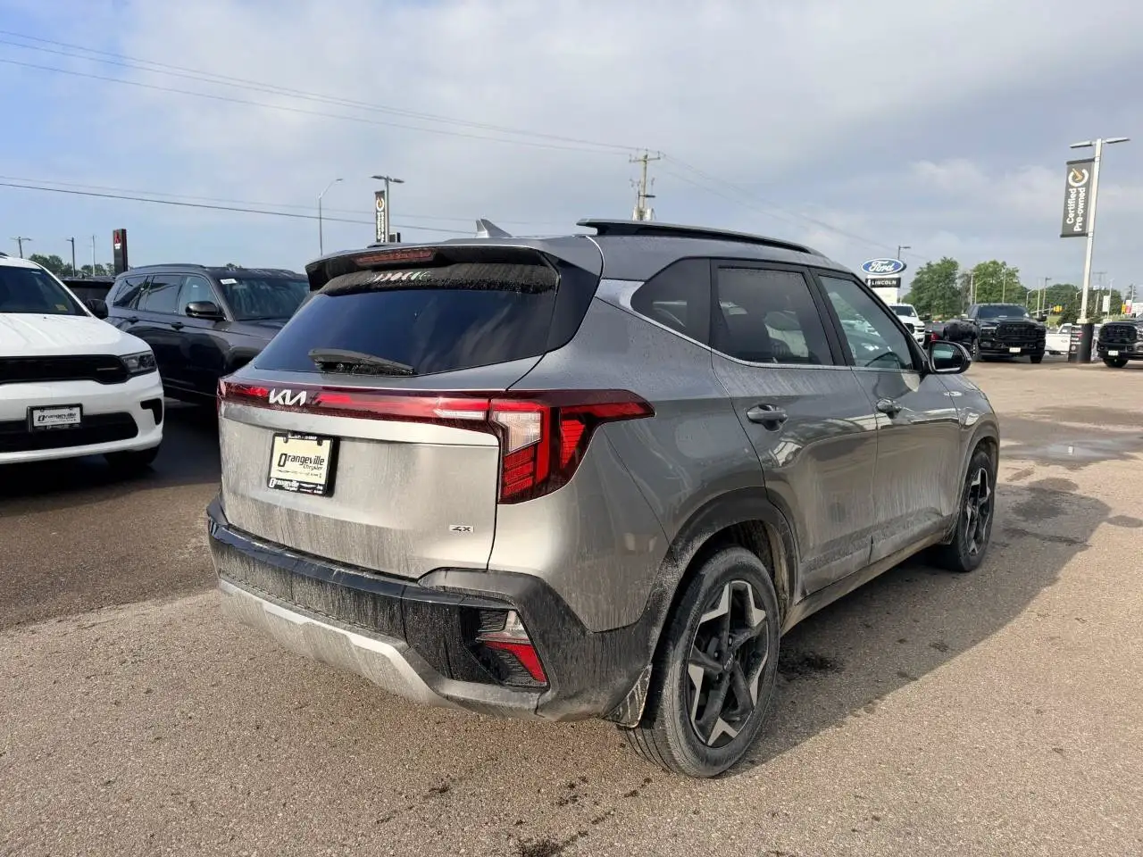 Kia Seltos снимка Kia Seltos