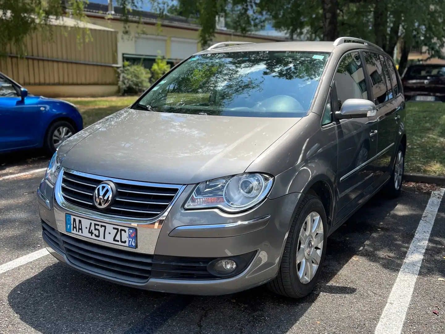 Volkswagen Touran Touran 2.0 16S TDI 140 Confortline Gris - 1