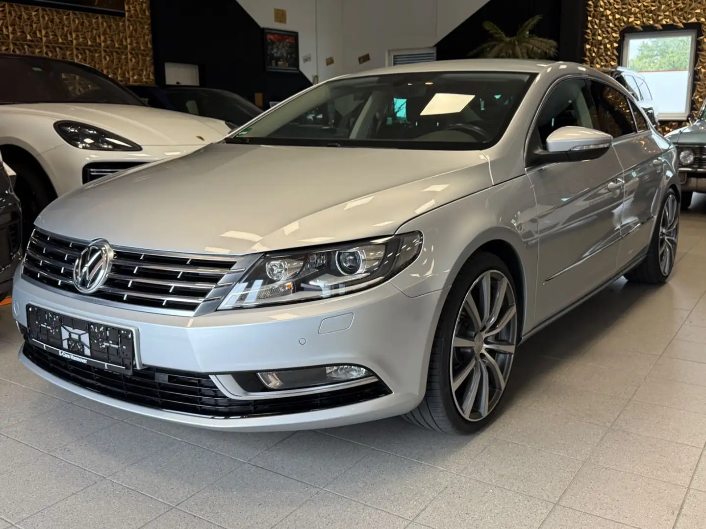 Volkswagen CC / DSG/DAB/2.Hand/Zahnriemen neu/AHK/Top Argent - 1