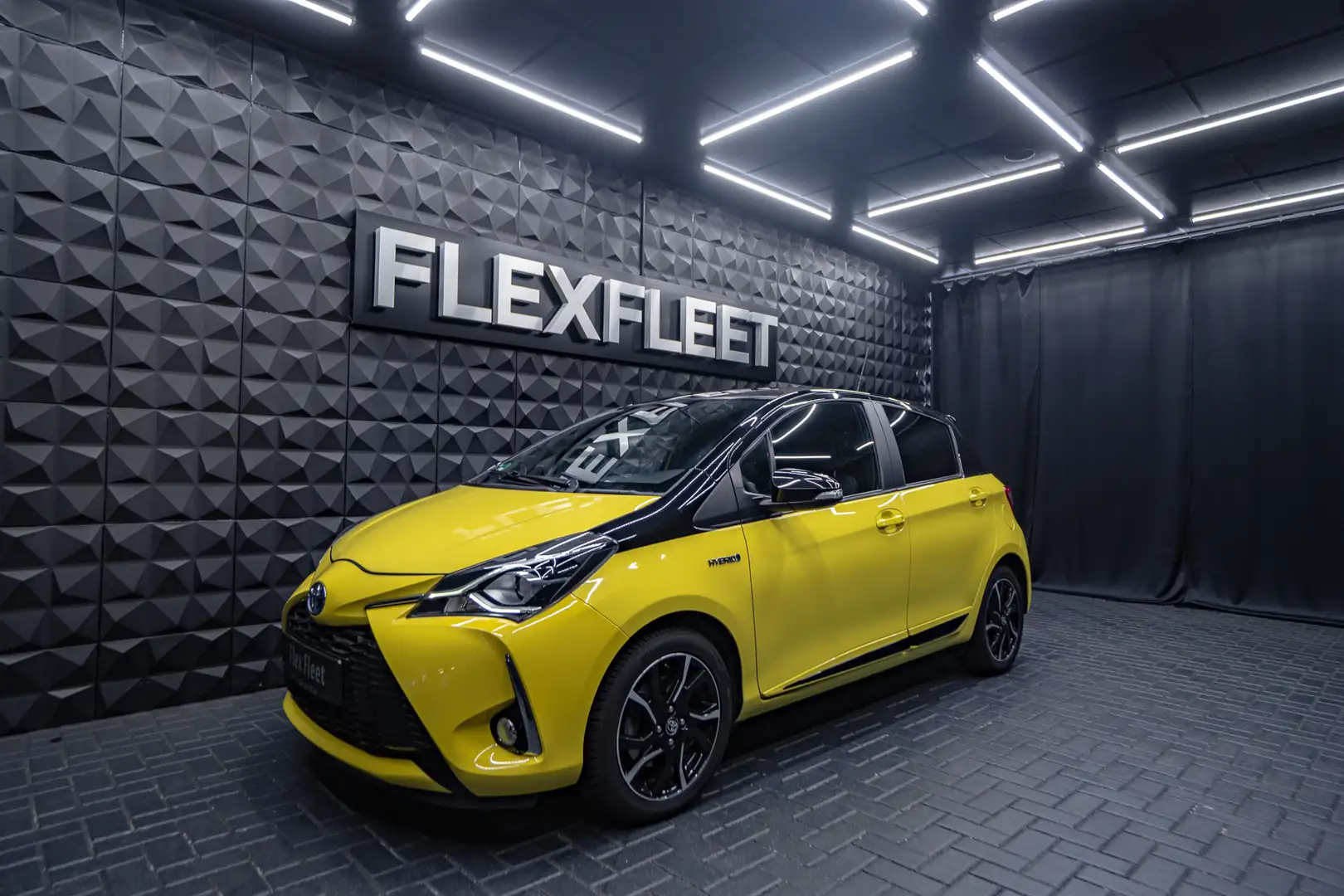 Toyota Yaris 1.5 Dual-VVT-i (Hybrid) Energy Kamera Pano Gelb - 2