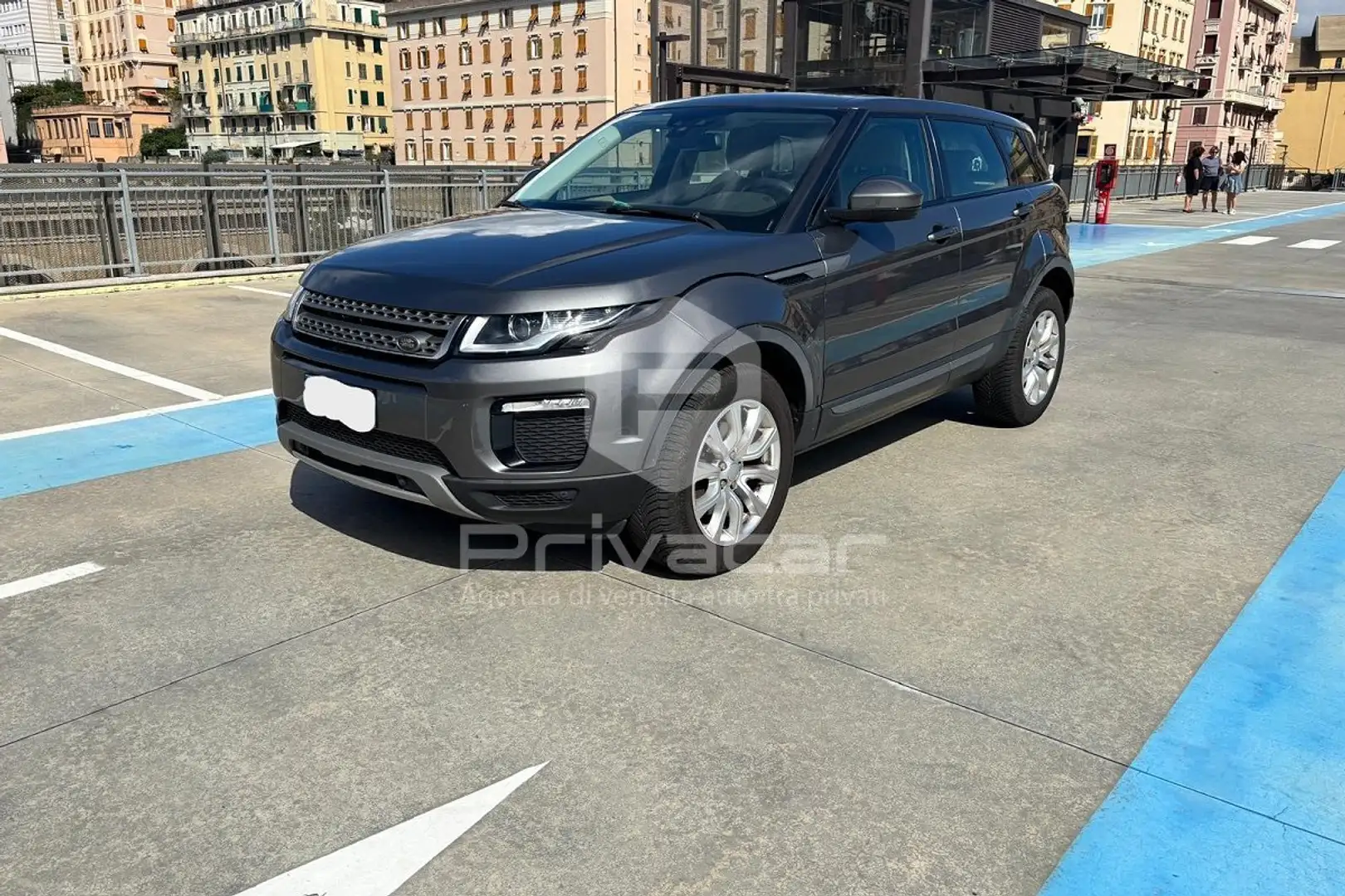 Land Rover Range Rover Evoque Range Rover Evoque 2.0 TD4 150 CV 5p. Pure Zilver - 1