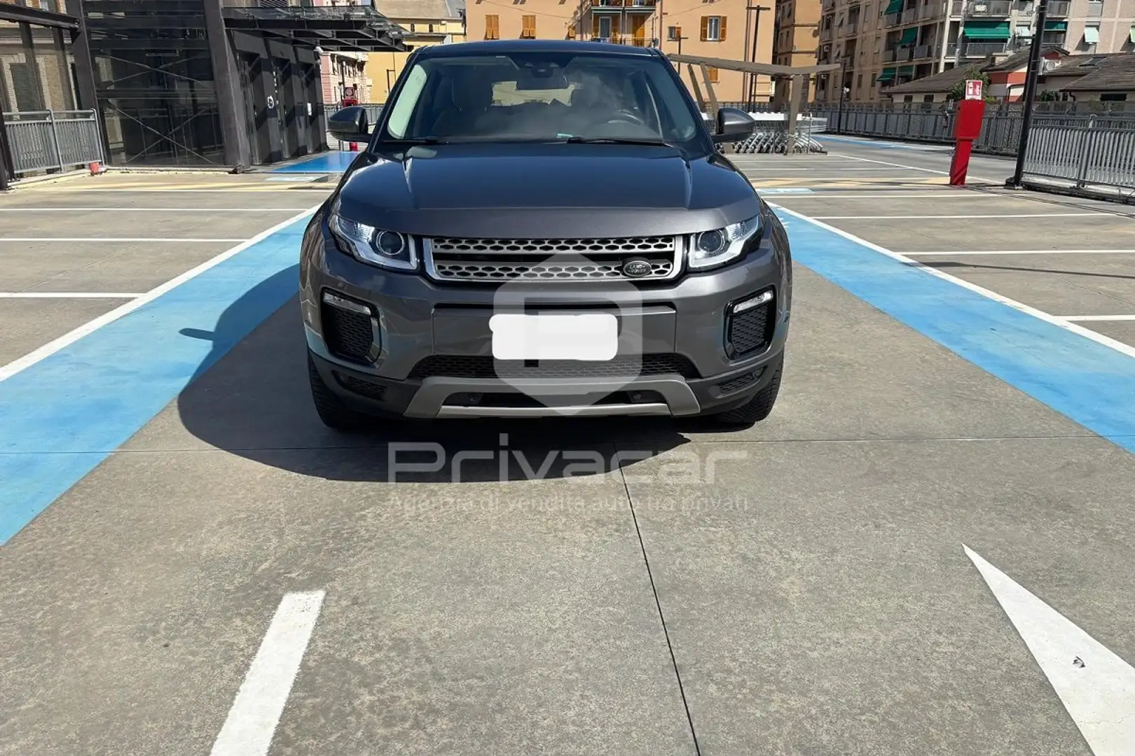 Land Rover Range Rover Evoque Range Rover Evoque 2.0 TD4 150 CV 5p. Pure Zilver - 2