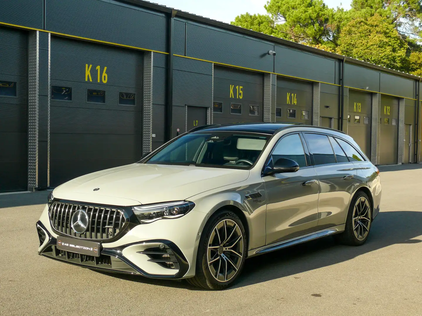 Mercedes-Benz E 53 AMG Classe E Break 53 Hybrid AMG 4Matic+ Gris - 1