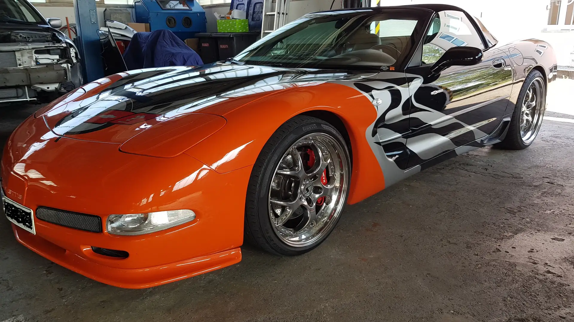 Corvette C5 Coupe - 1