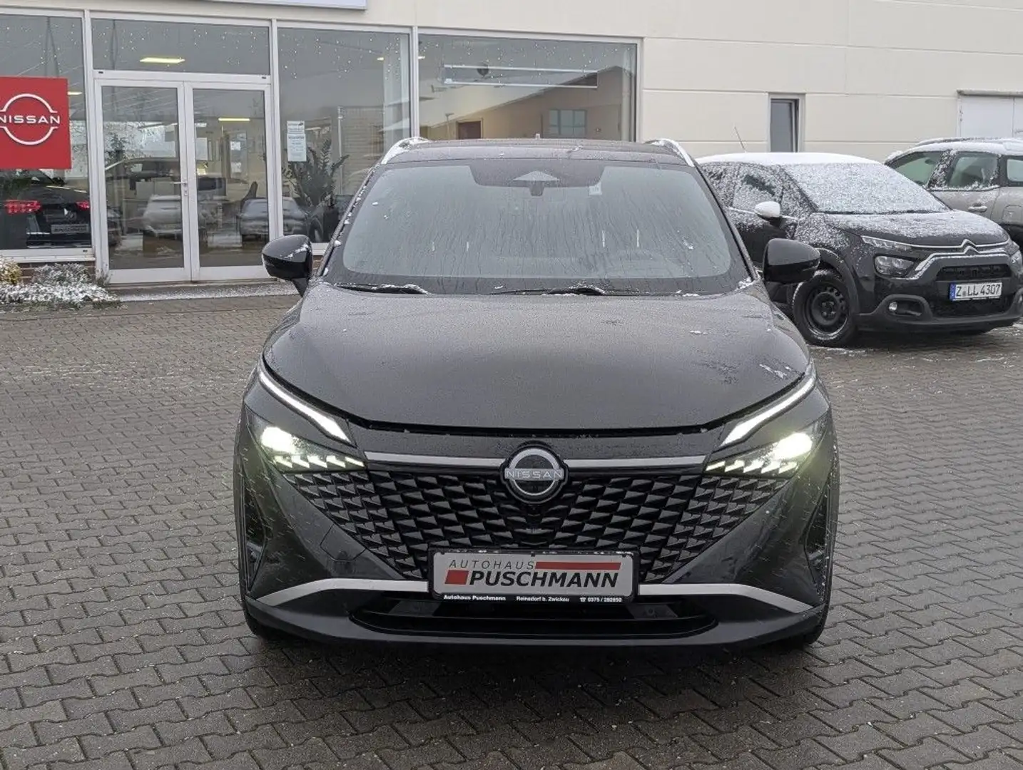 Nissan Qashqai 1.3 DIG-T MHEV Xtronic Tekna Schwarz - 2