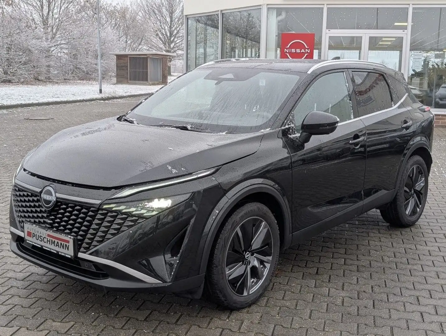 Nissan Qashqai 1.3 DIG-T MHEV Xtronic Tekna Schwarz - 1