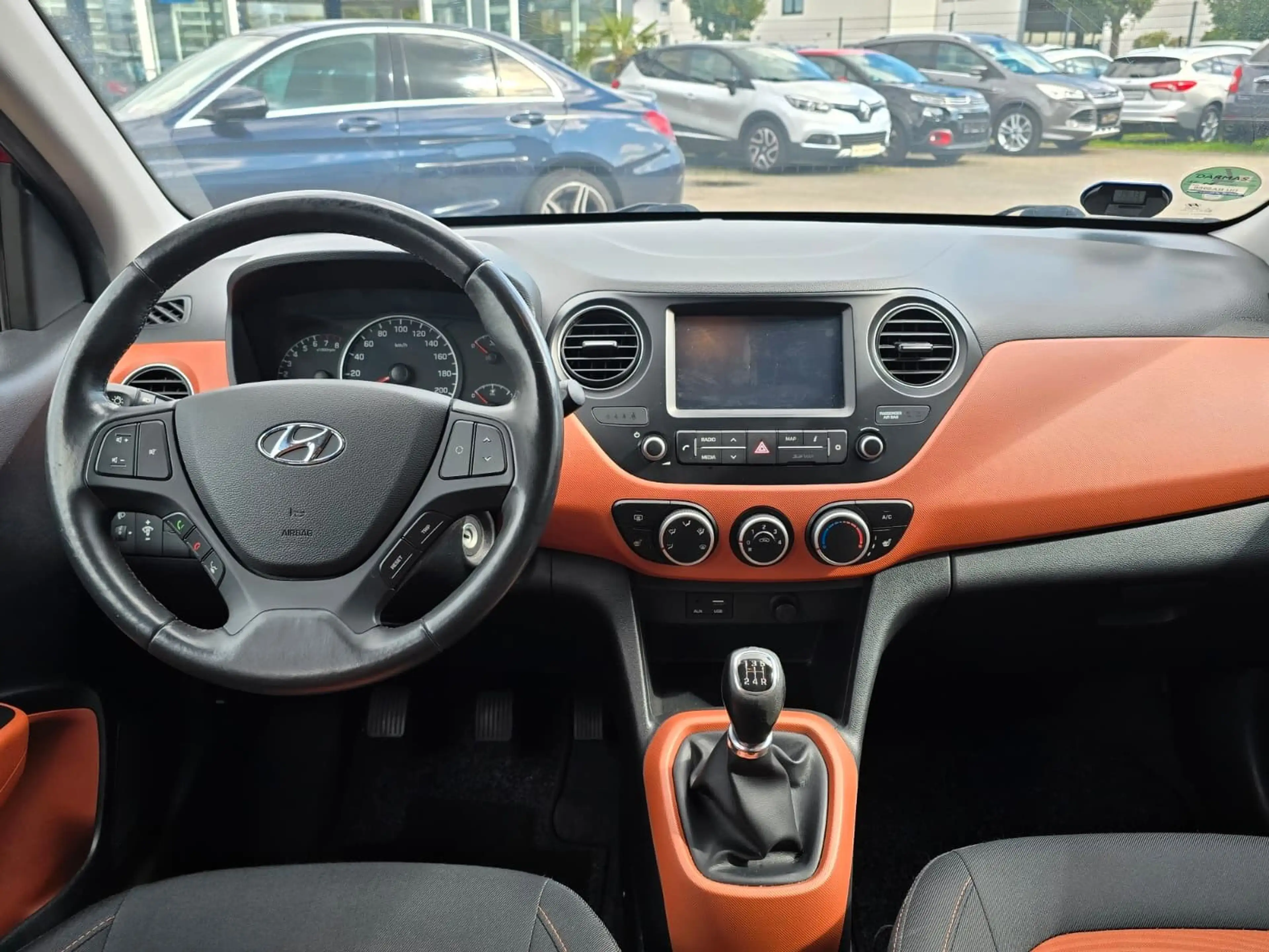 Hyundai i10 1.0 LPG Trend — photo 13