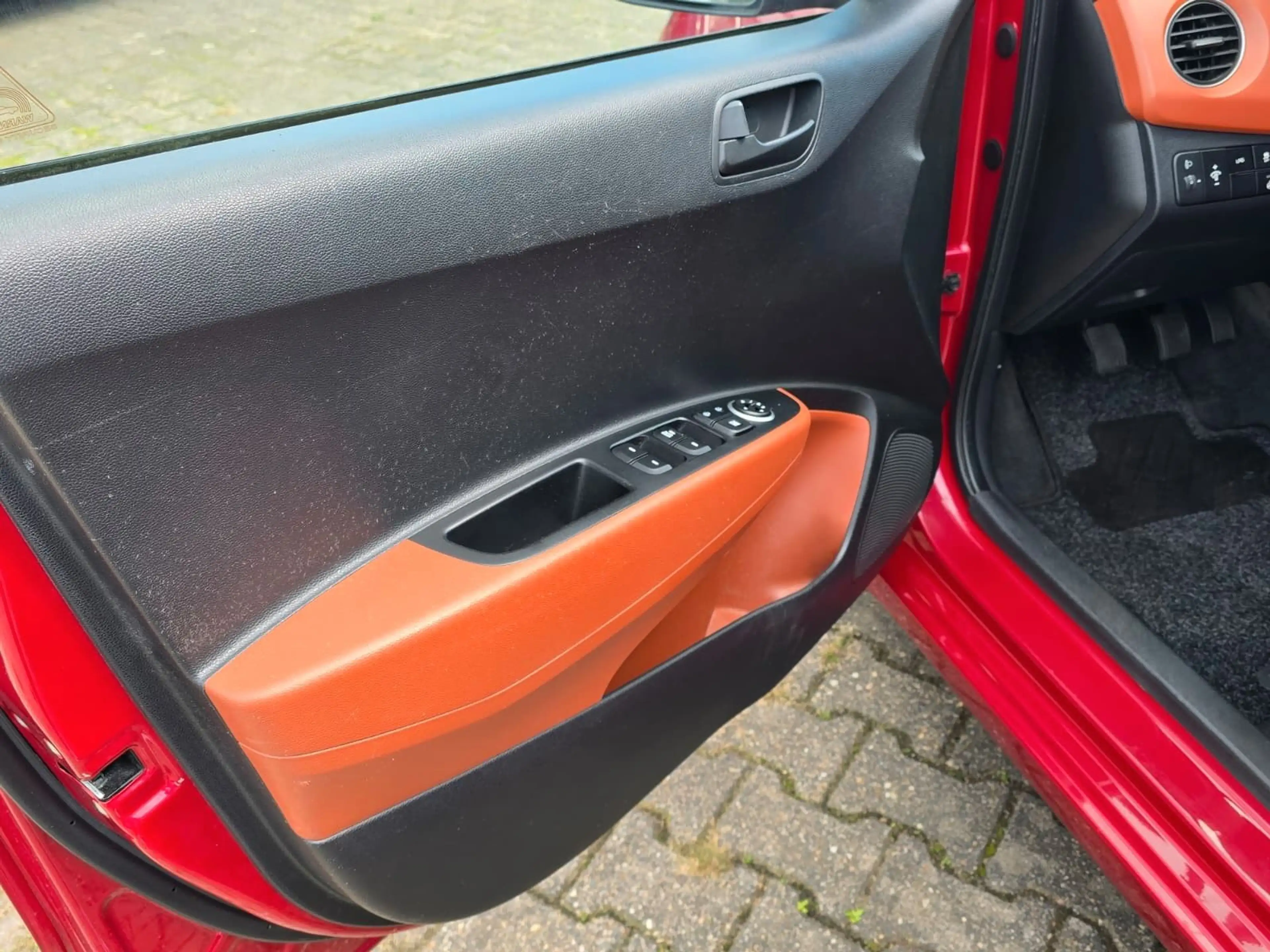 Hyundai i10 1.0 LPG Trend — photo 10