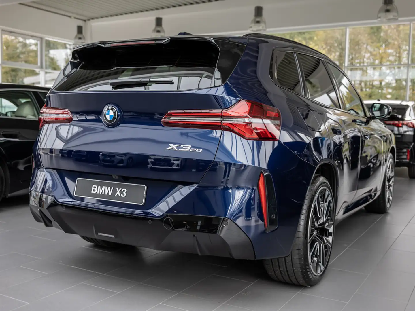 BMW X3 xDrive 20 M-Sport Pro PANO AHK 360° HUD Blau - 2