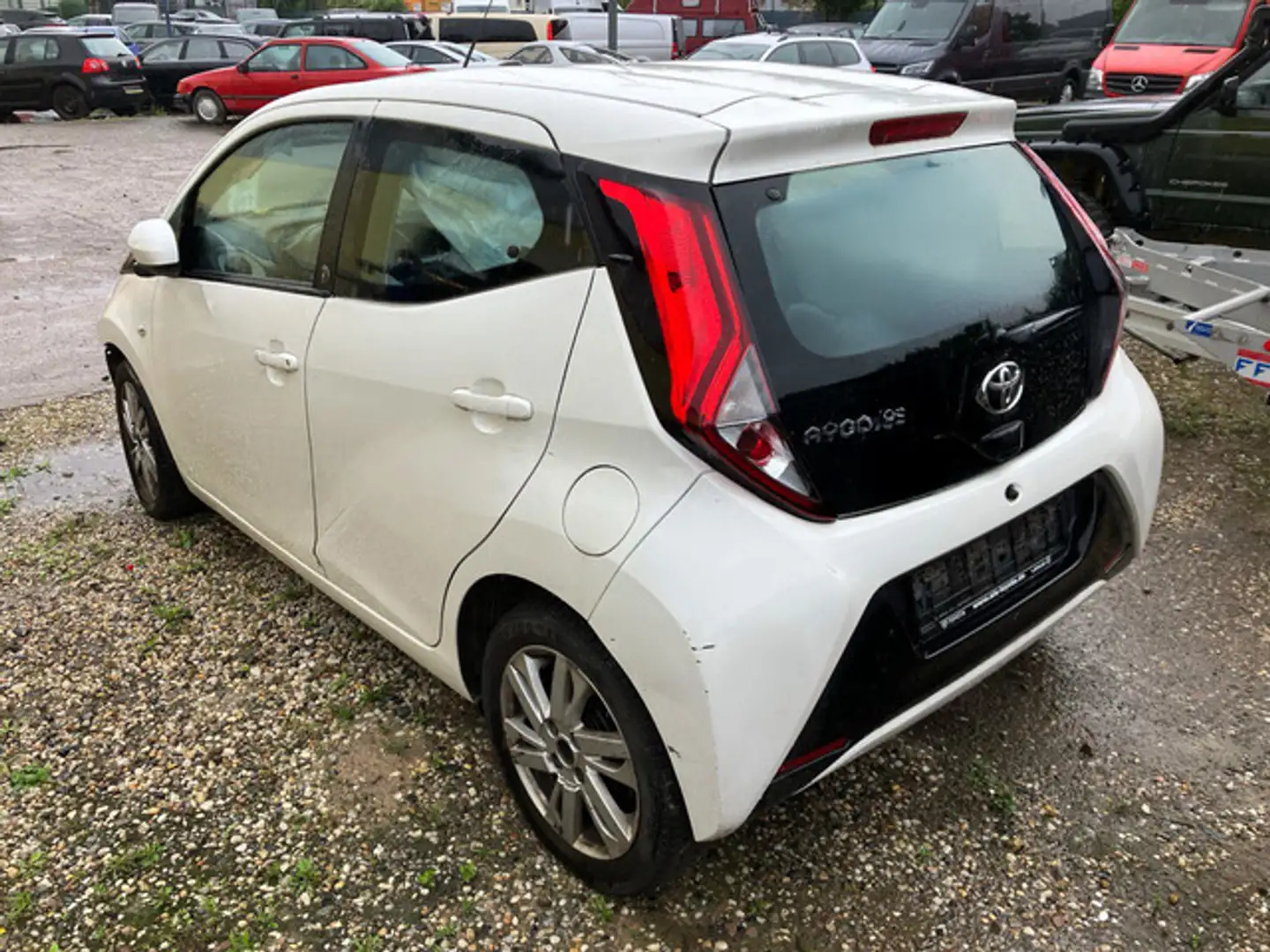 Toyota Aygo 1.0 * SHZ * 1. Hand * Klima * MwSt. ausw, Blanco - 2