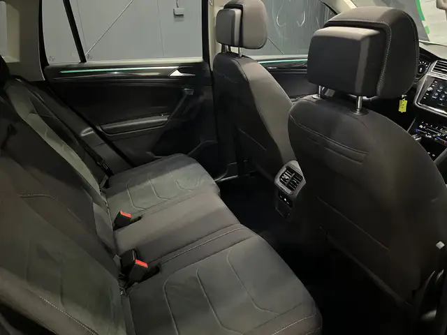 Volkswagen Tiguan view 16