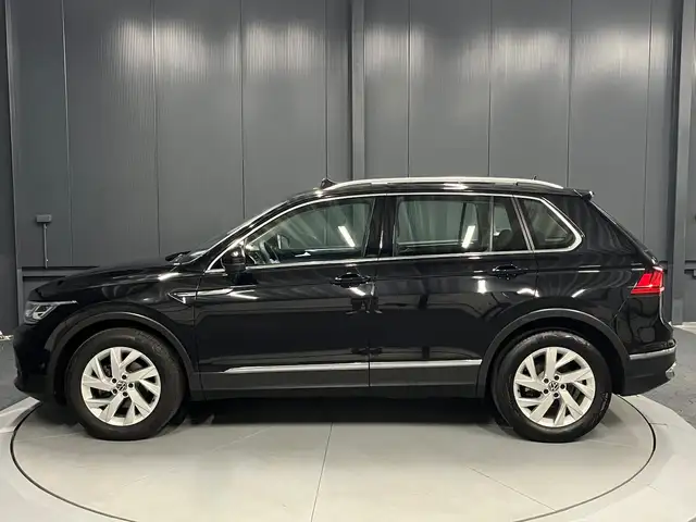 Volkswagen Tiguan view 10
