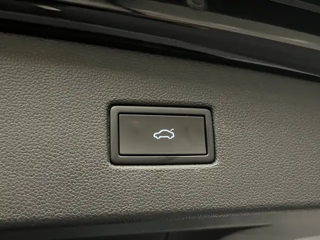 Volkswagen Tiguan view 15