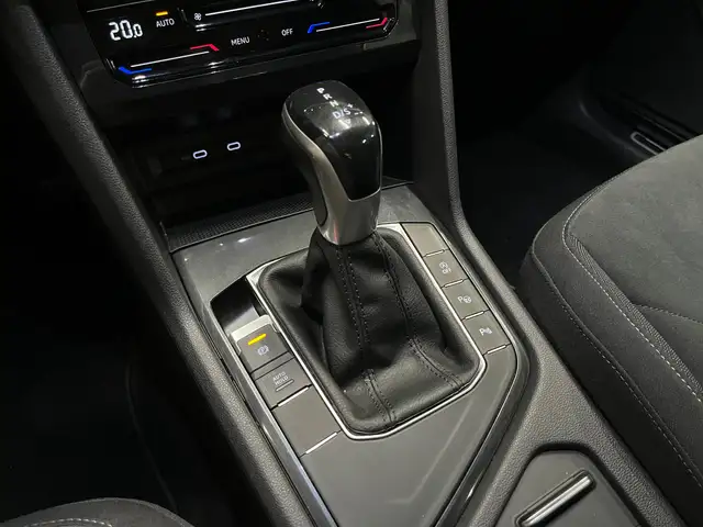Volkswagen Tiguan view 26