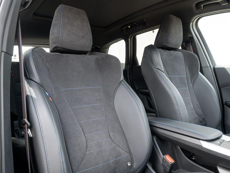 BMW X1 sDrive20i M-Sport PRO AHK PANO ACC HuD eSitze — photo 13
