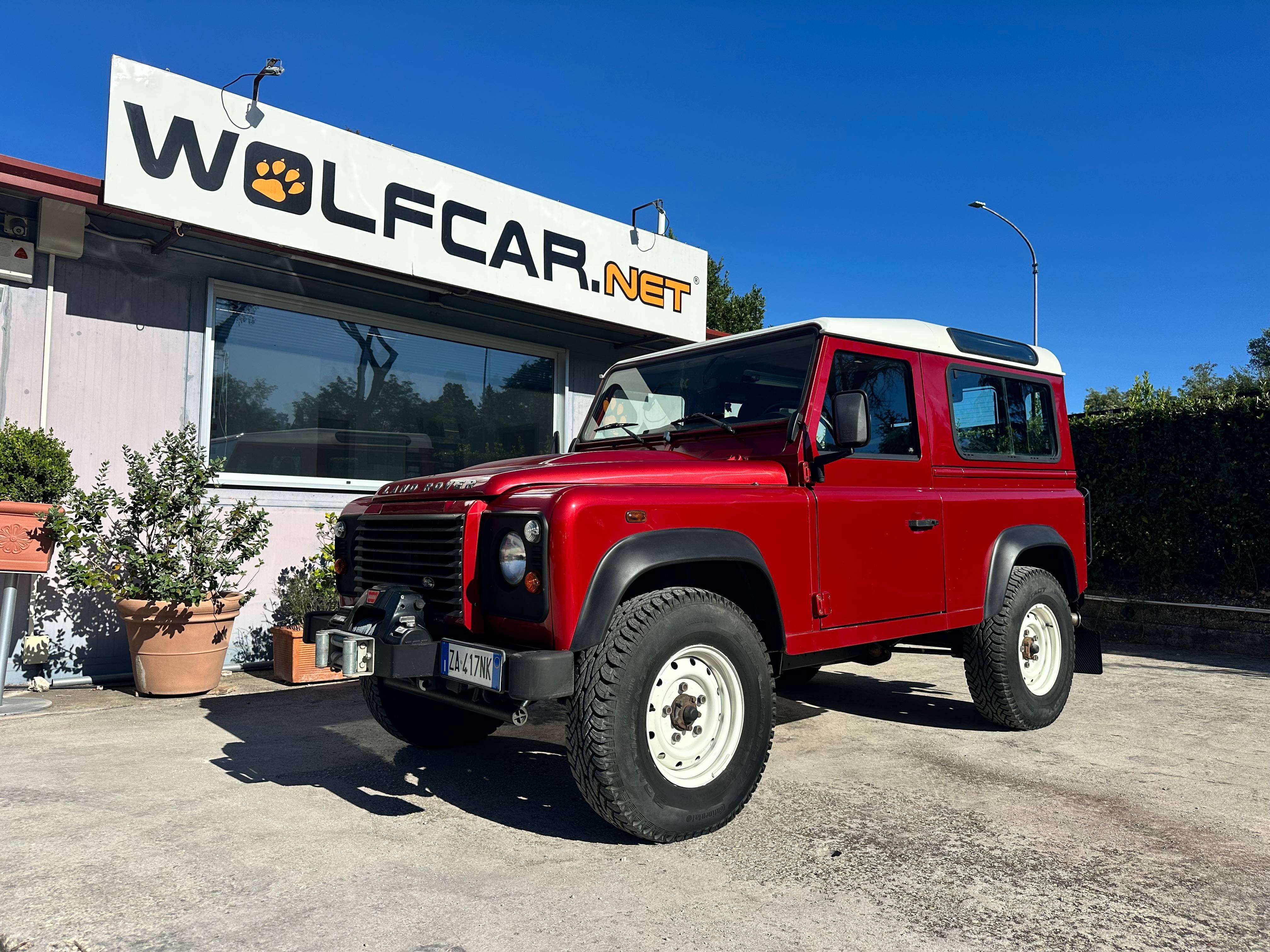 Land Rover Defender