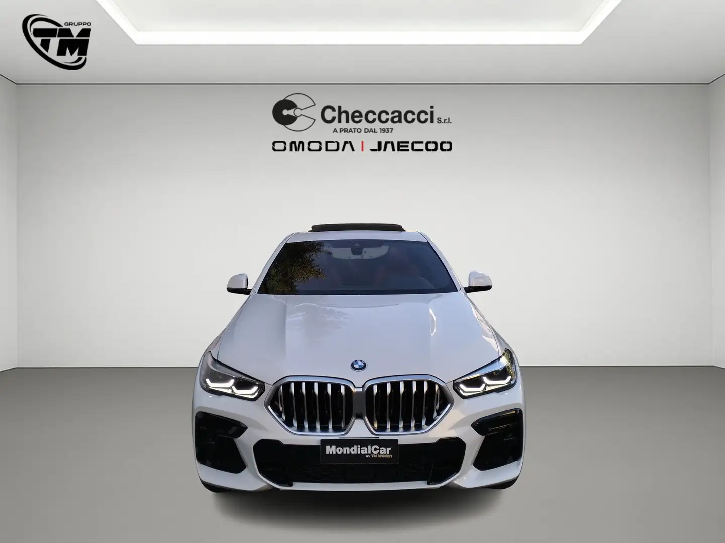 BMW X6 xdrive40d mhev 48V Msport auto Bianco - 2