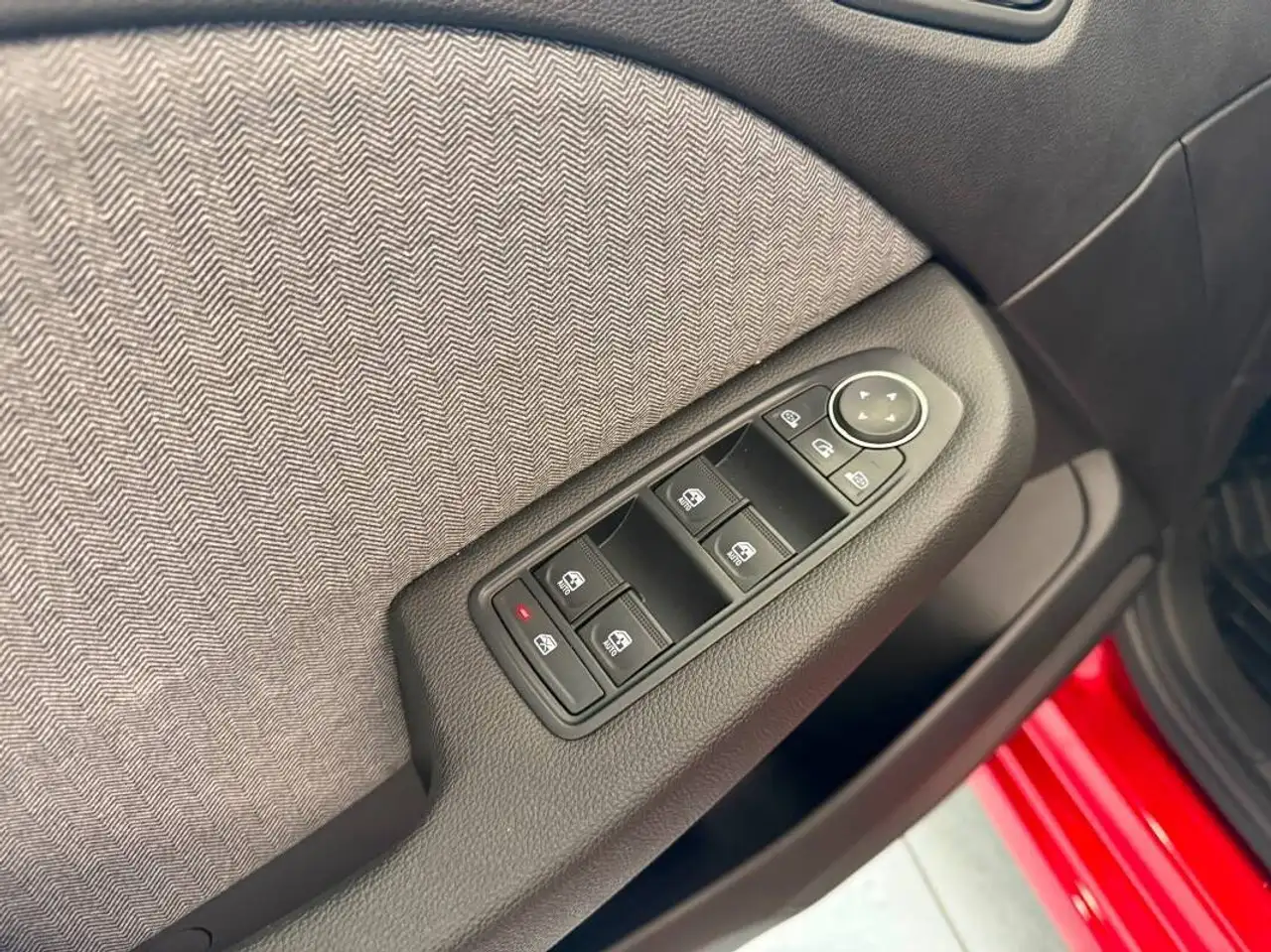 Renault Clio 1.0 eco-g Techno 100cv, миниатюра 28