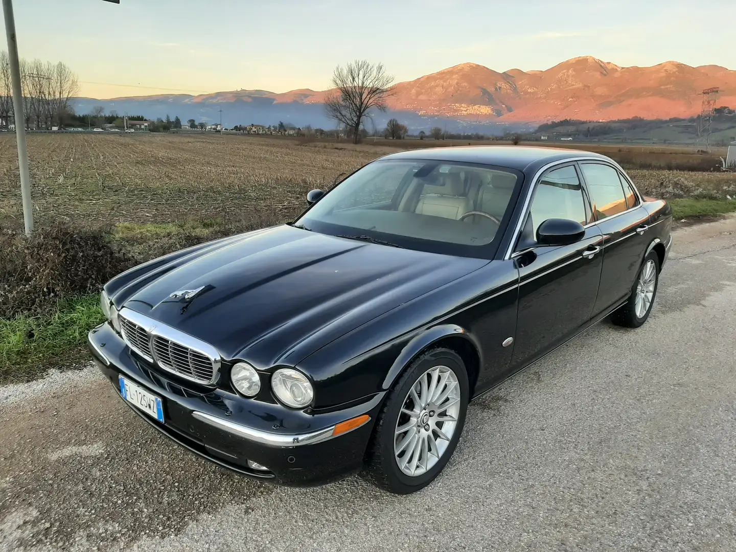 Jaguar XJ8 Souvering Noir - 2