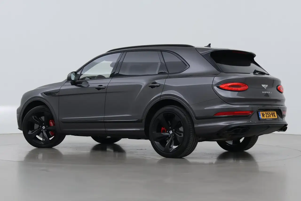 Bentley Bentayga 2022