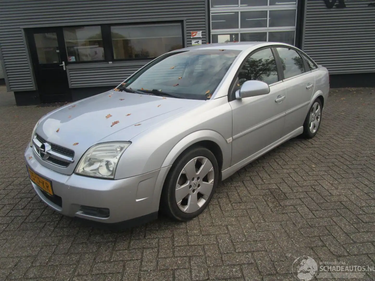 Opel Vectra GTS 2.2-16V Grijs - 1