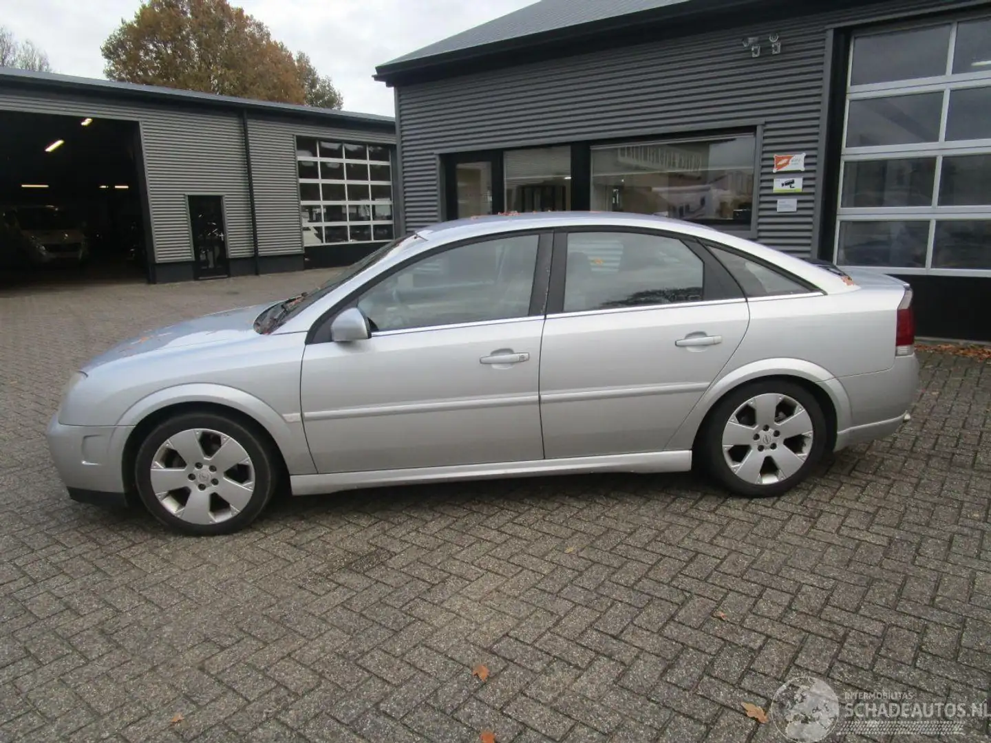 Opel Vectra GTS 2.2-16V Grijs - 2