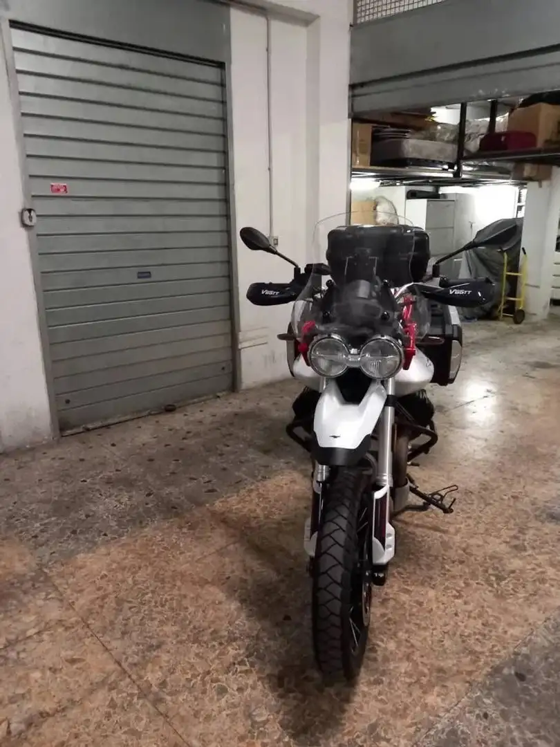 Moto Guzzi V 85 TT Bianco - 2