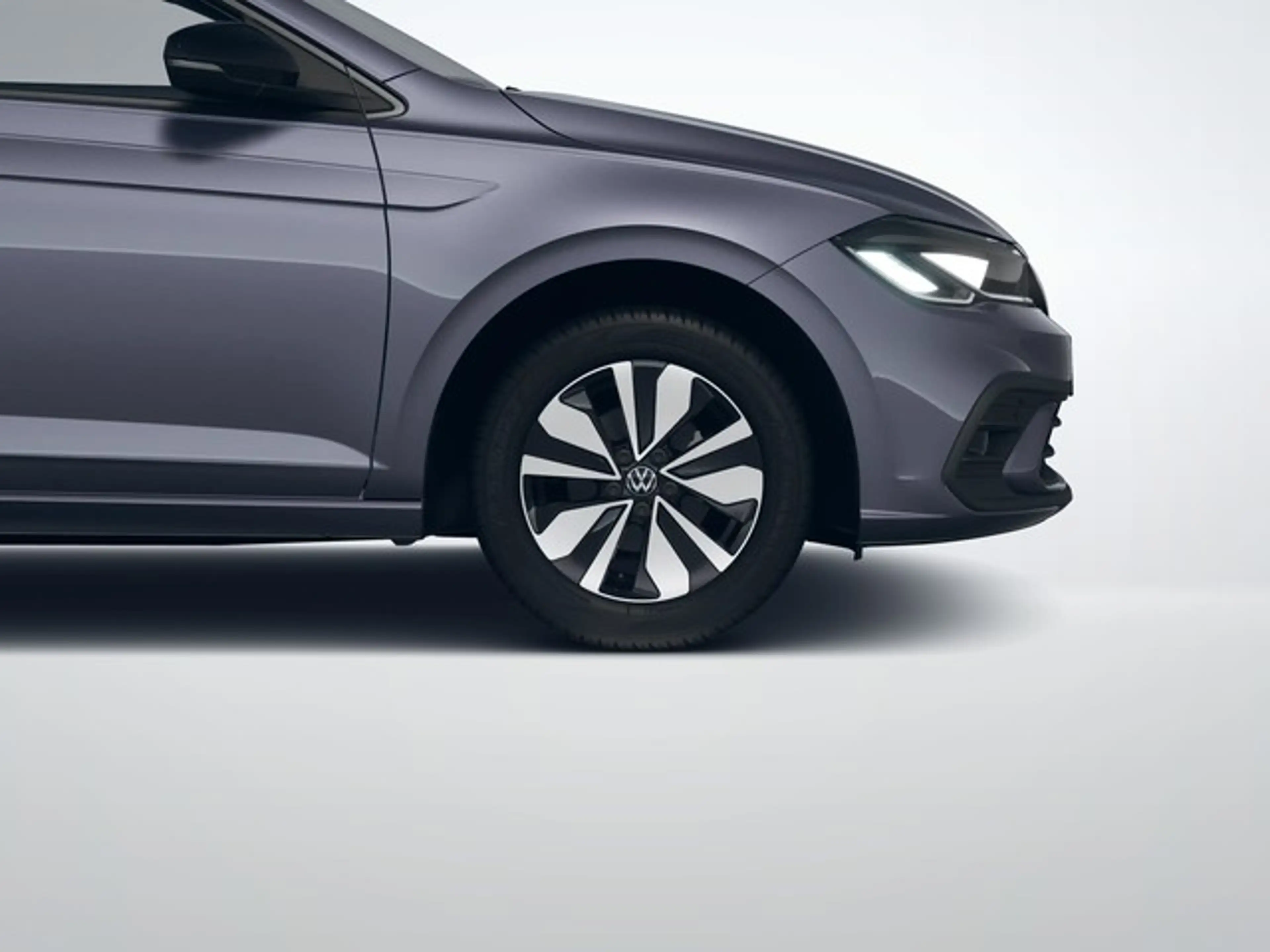 Volkswagen Polo VI Goal ACC GANZJAHRESREIFEN NAVI SITZH — photo 6