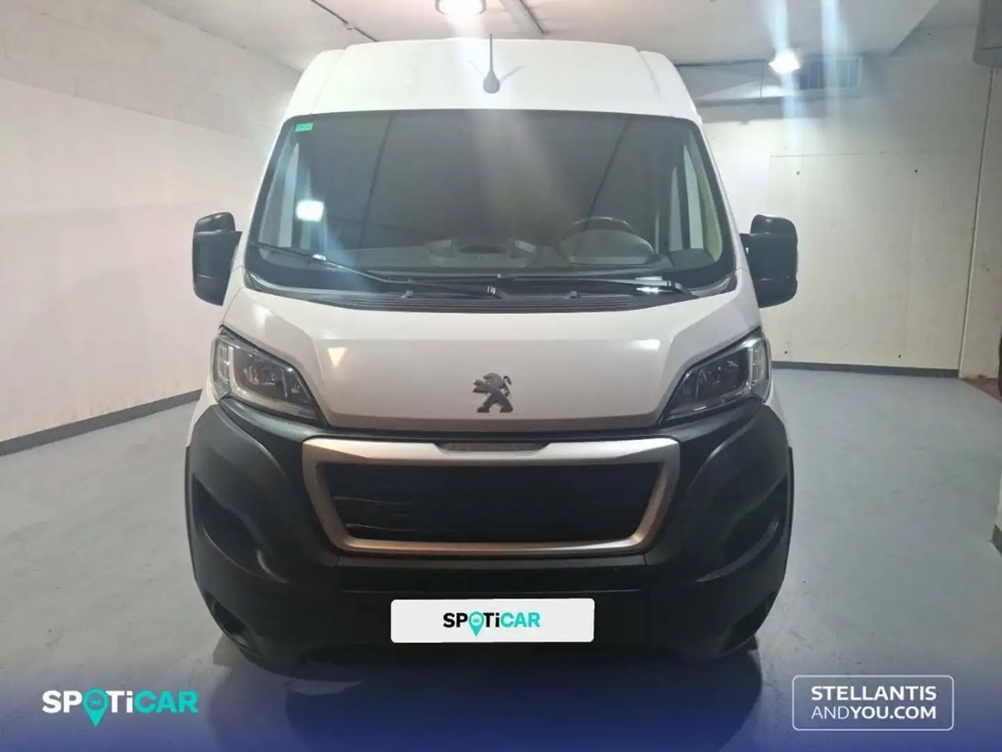 Peugeot Boxer 335 L2 H2 BHDI 103kW (140CV) S&S Pack Bianco - 2