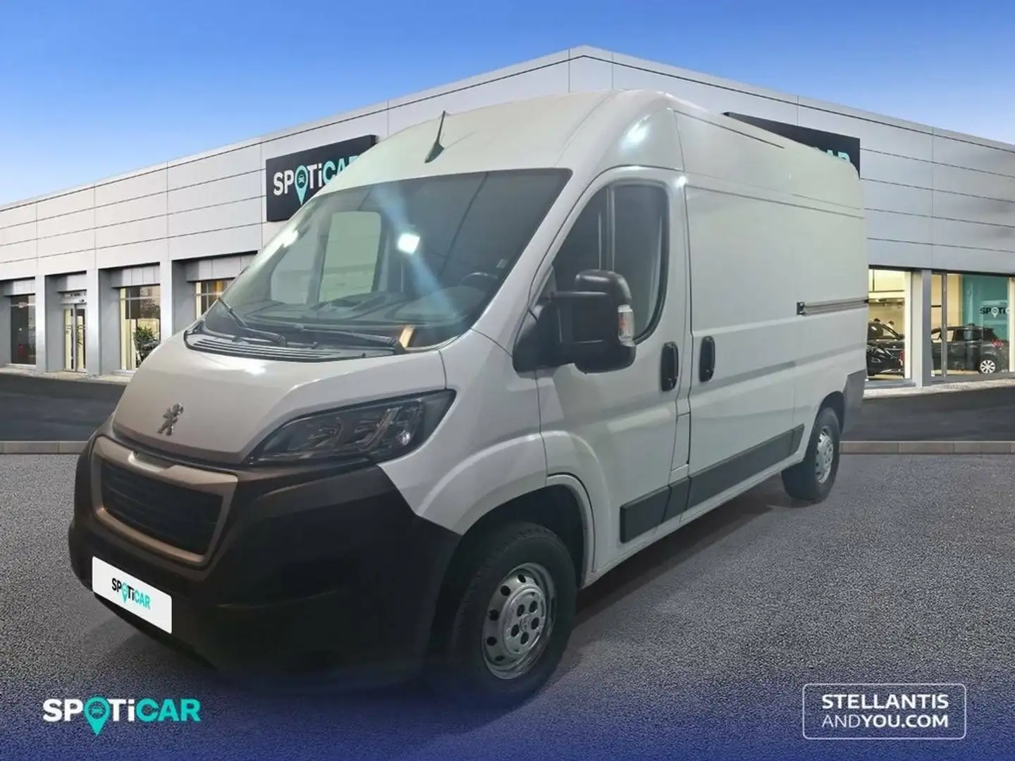 Peugeot Boxer 335 L2 H2 BHDI 103kW (140CV) S&S Pack Blanco - 1