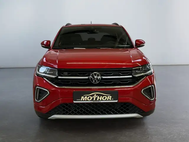 Volkswagen T-Cross view 6