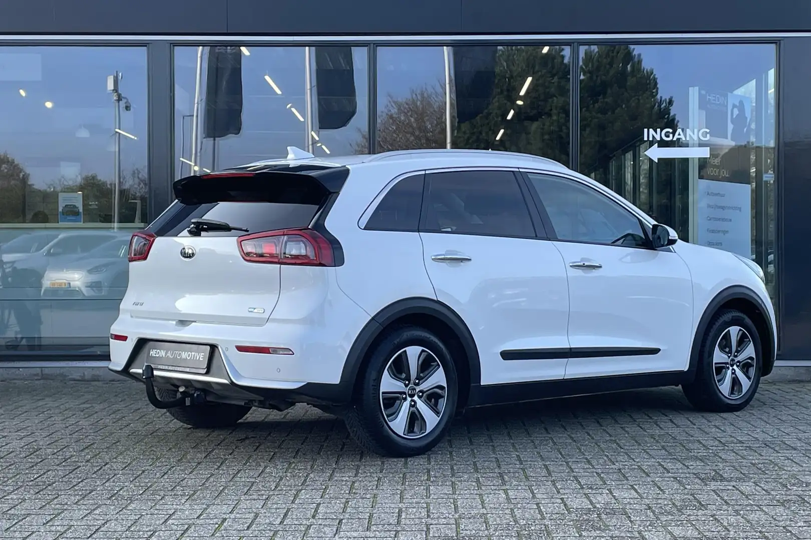 Kia Niro 1.6 GDi Hybrid BusinessLine | Stoel- en Stuurverwa Wit - 2