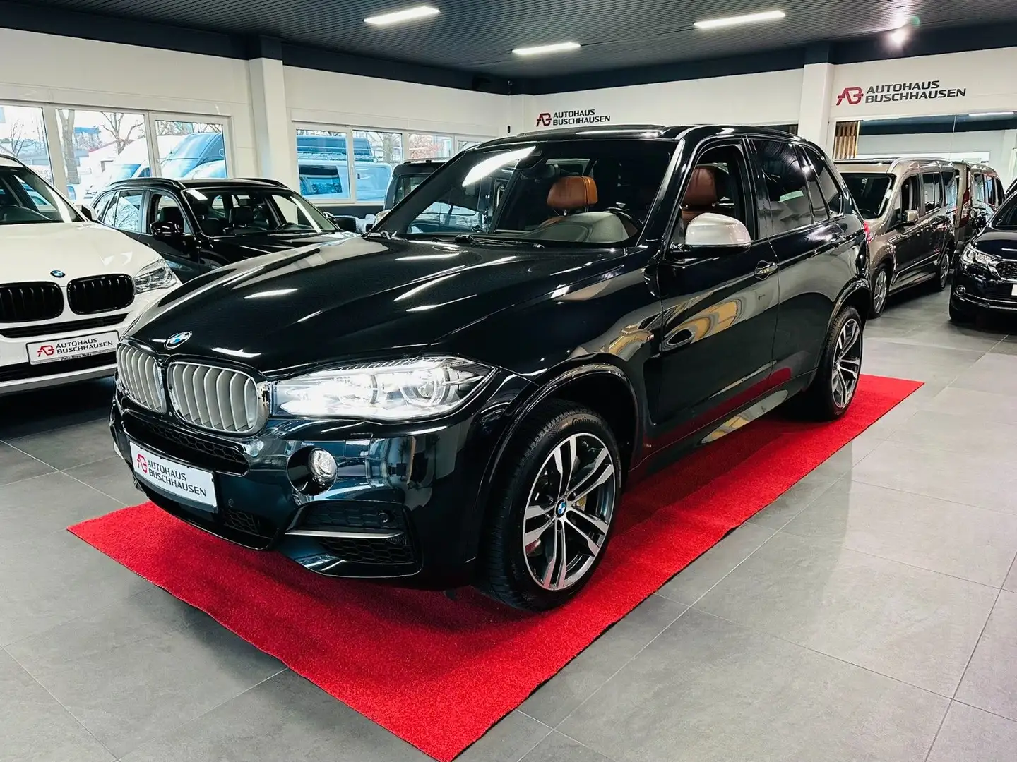BMW X5 M d*Pano*Stndhzg*360*SoftC*KeyL*S-Heft*HUP Negro - 2