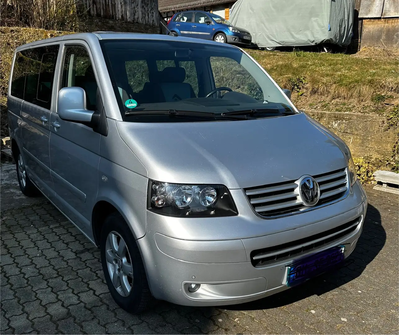 Volkswagen T5 California Multivan Atlantis Grau - 1
