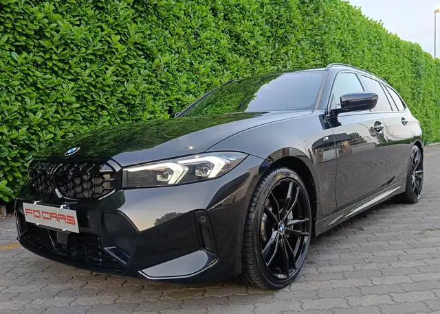 BMW 330 i Touring xdrive MSport TOTAL BLACK - 4X4 - RETROCAMERA - 19"