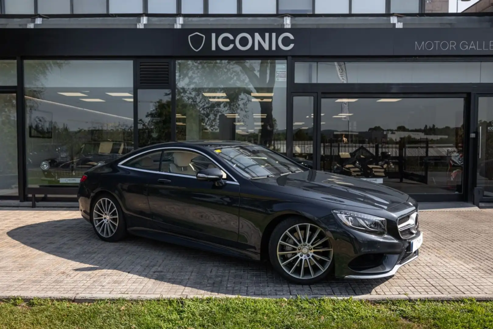 Mercedes-Benz S 500 Coupé 4M Aut. Gris - 1