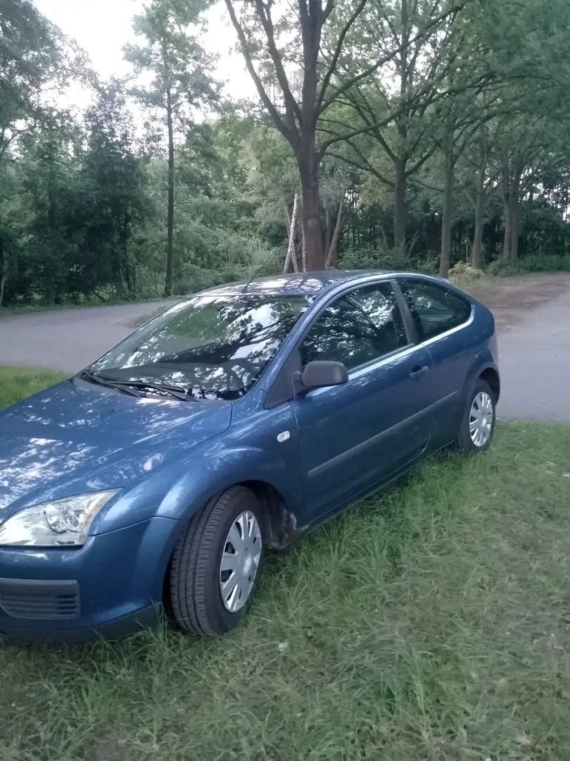Ford Focus 1.6 16V Ghia - 1