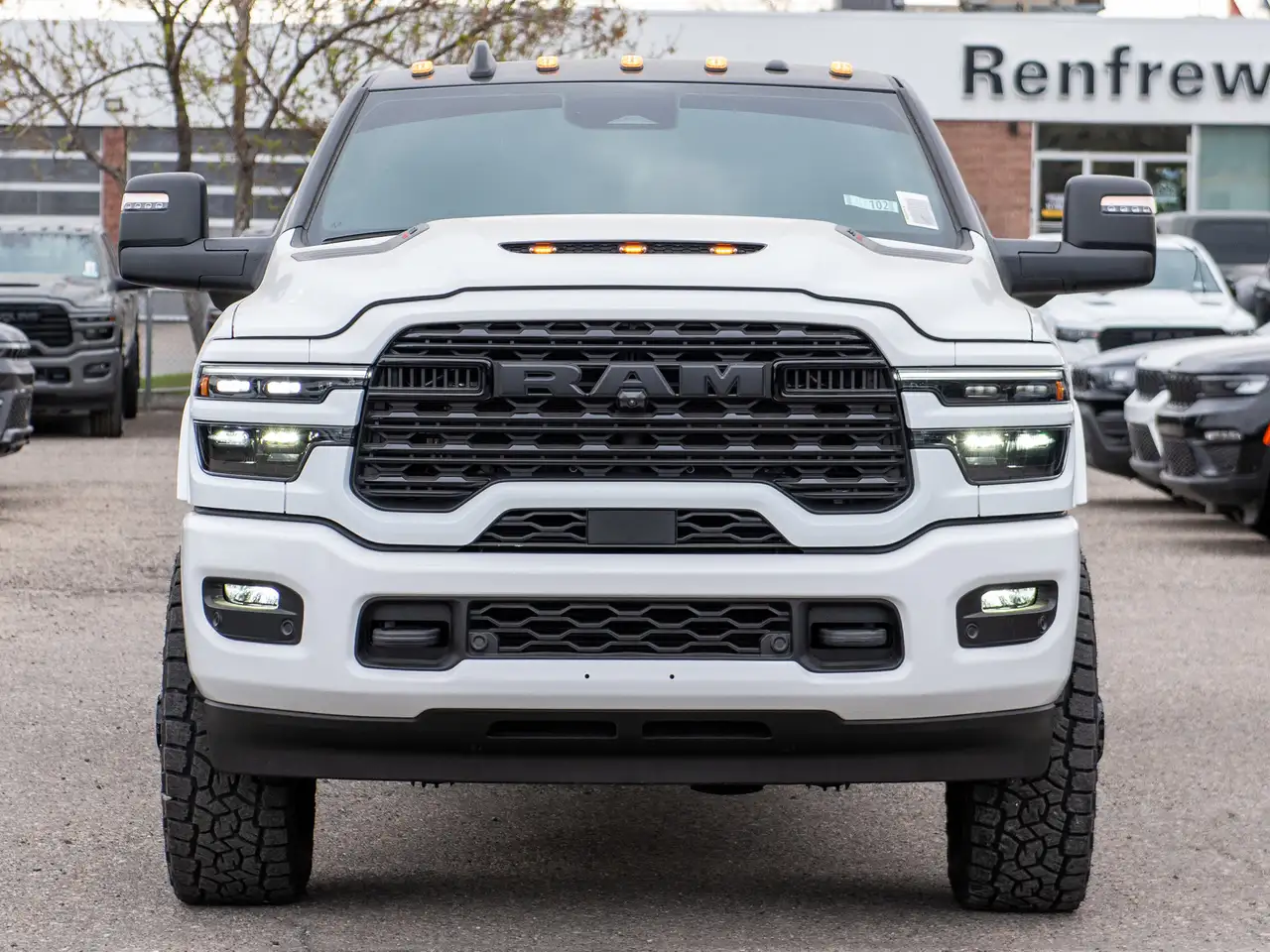 RAM 3500 снимка RAM 3500