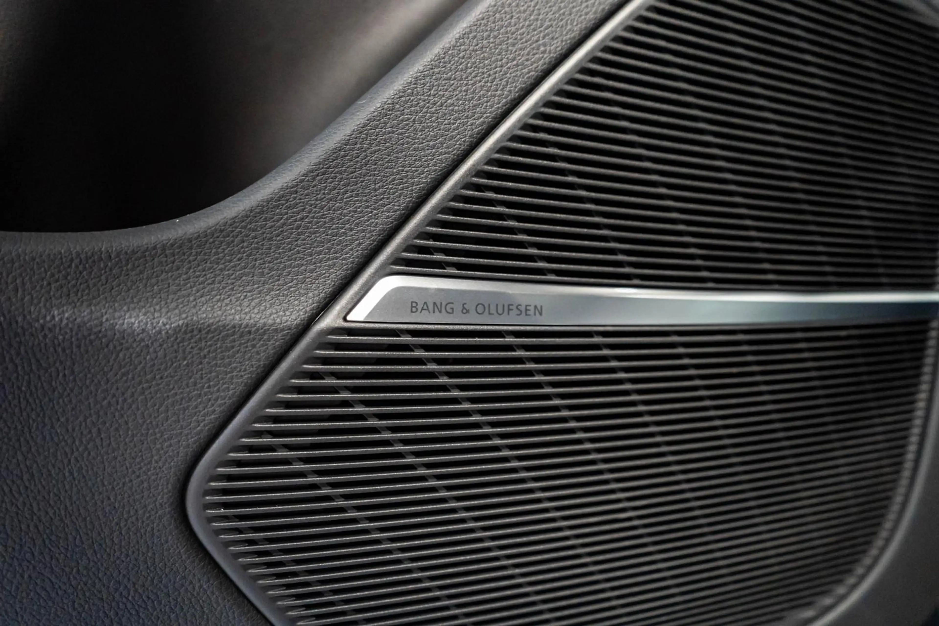 Audi SQ7 4.0 TFSI quattro PANO B&O STHZ Facelift ABT — photo 13