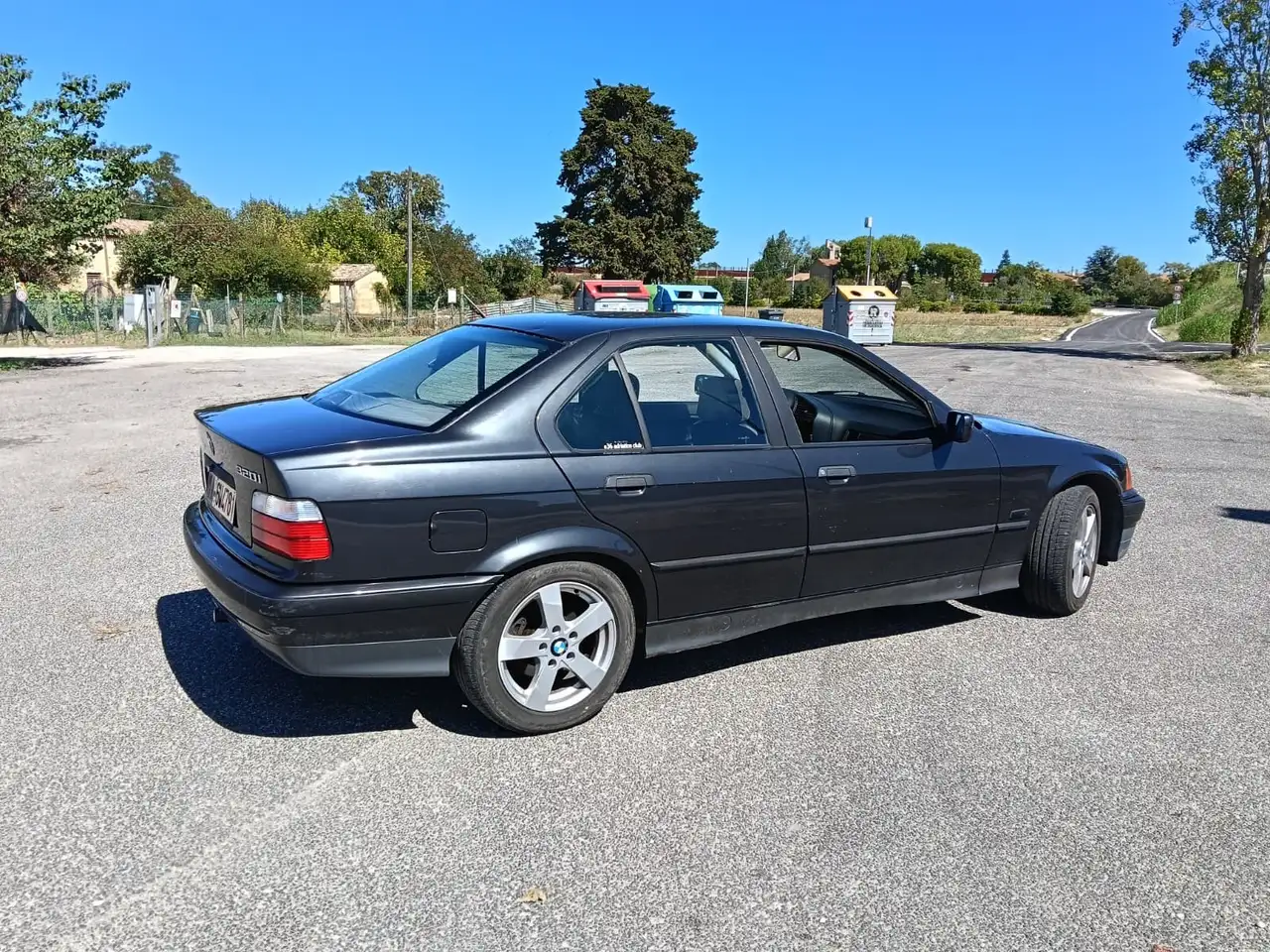 BMW 320i c/abs cat., foto 3