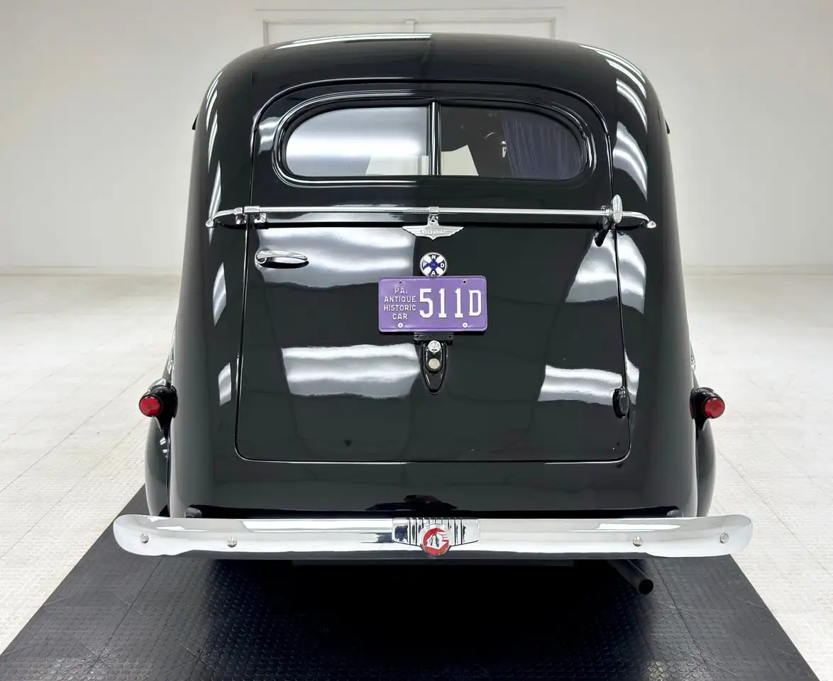 Pontiac Silver Streak Superior Hearse, foto 4