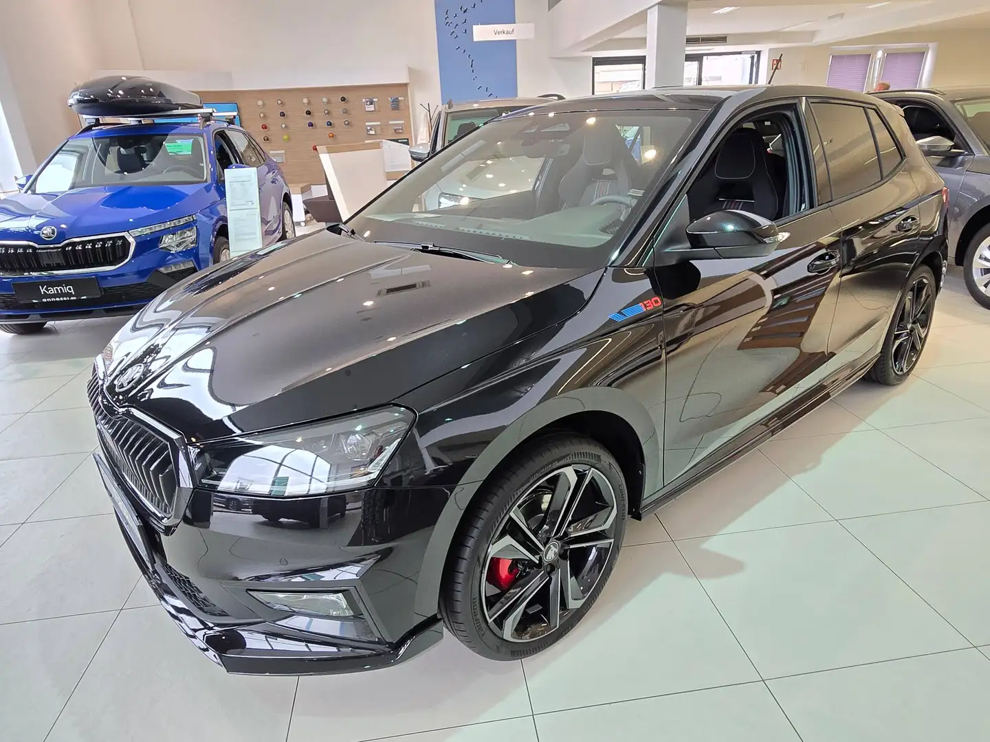 Skoda Fabia 130 Edition Schwarz - 1
